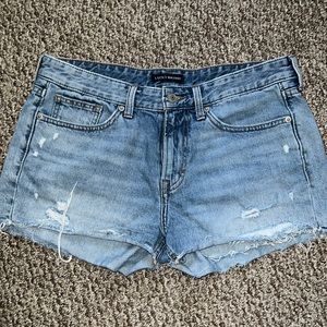 Lucky Brand Mid Rise Shorts